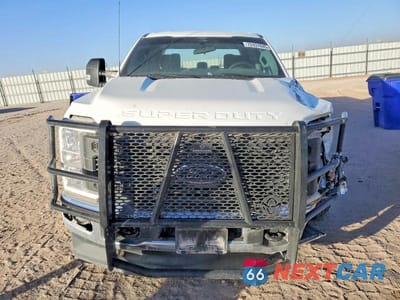 Piąte zdjęcie samochodu w środku: 2024 FORD F250 SUPER DUTY VIN:1FT7W2BA4REE55979 - miniatura