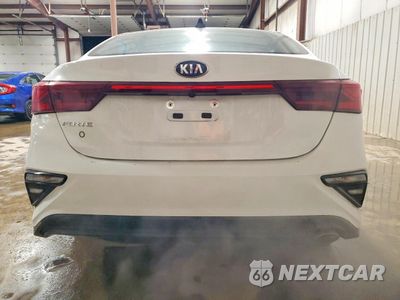 Zdjęcie 6 z 13 samochodu: 2021 KIA FORTE FE VIN:3KPF24AD1ME346147 - miniatura