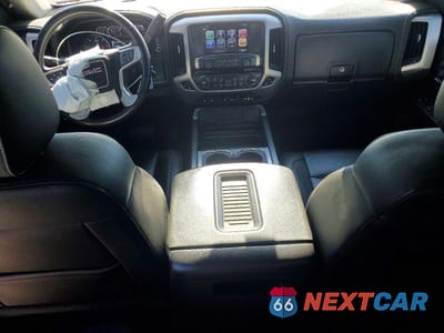 Zdjęcie 8 z 11 samochodu: 2017 GMC SIERRA K1500 SLT VIN:3GTU2NEC5HG368032 - miniatura