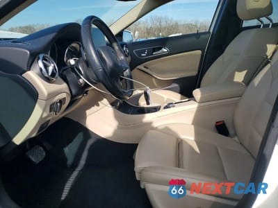Zdjęcie 7 z 12 samochodu: 2019 MERCEDES-BENZ GLA 250 VIN:WDCTG4EB5KJ551896 - miniatura