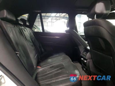 Zdjęcie 11 z 13 samochodu: 2018 BMW X5 XDRIVE35I VIN:5UXKR0C55J0X92300 - miniatura