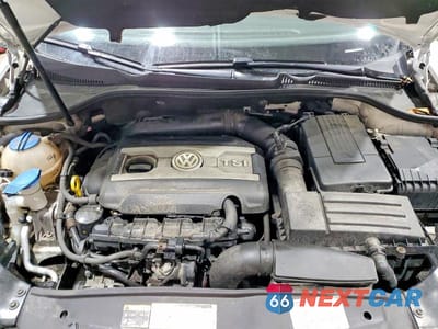 Zdjęcie 11 z 12 samochodu: 2014 VOLKSWAGEN GTI VIN:WVWGD7AJ6EW009874 - miniatura