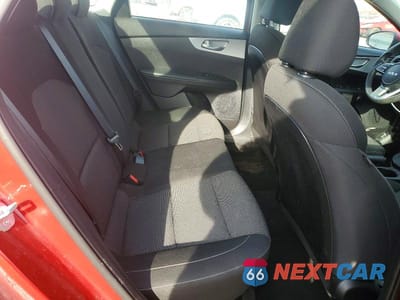 Zdjęcie 10 z 12 samochodu: 2023 KIA FORTE LXS VIN:3KPF24AD3PE639732 - miniatura