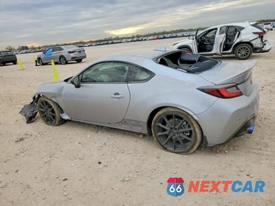 Drugie zdjęcie samochodu z przodu: 2025 TOYOTA GR86 PREMIUM VIN:JF1ZNBE12S8752590 - miniatura