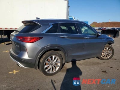 Trzecie zdjęcie samochodu z tyłu: 2022 INFINITI QX50 LUXE VIN:3PCAJ5BA0NF115436 - miniatura