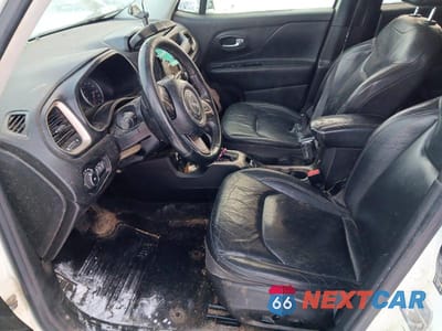 Zdjęcie 7 z 11 samochodu: 2016 JEEP RENEGADE LIMITED VIN:ZACCJBDT8GPD07642 - miniatura