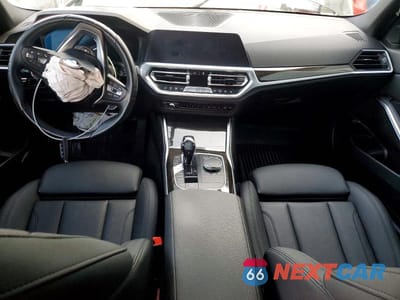 Zdjęcie 8 z 11 samochodu: 2021 BMW 330XI VIN:3MW5R7J00M8B64327 - miniatura