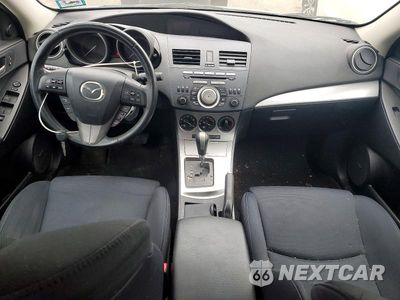 Zdjęcie 8 z 11 samochodu: 2011 MAZDA 3 S VIN:JM1BL1U6XB1360281 - miniatura