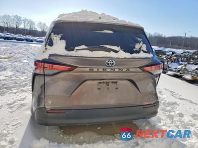 Zdjęcie 6 z 13 samochodu: 2021 TOYOTA SIENNA XLE VIN:5TDYRKEC7MS063378 - miniatura