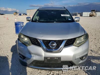 Piąte zdjęcie samochodu w środku: 2015 NISSAN ROGUE S VIN:5N1AT2MT3FC822144 - miniatura