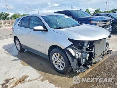 Czwarte zdjęcie samochodu z boku: 2020 CHEV EQUINOX VIN:3GNAXKEV4LS511781 - miniatura