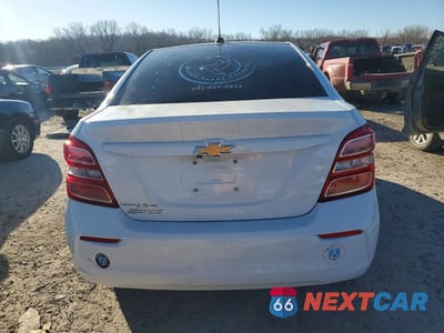 Zdjęcie 6 z 12 samochodu: 2017 CHEVROLET SONIC LS VIN:1G1JB5SH3H4134254 - miniatura