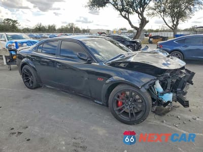 Czwarte zdjęcie samochodu z boku: 2022 DODGE CHARGER SCAT PACK VIN:2C3CDXGJ4NH191616 - miniatura