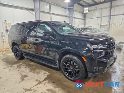 Czwarte zdjęcie samochodu z boku: 2024 CHEVROLET SUBURBAN K1500 RST VIN:1GNSKEKD5RR259244 - miniatura