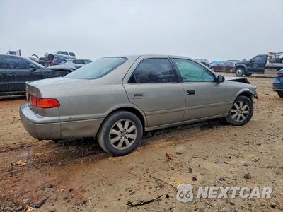 Trzecie zdjęcie samochodu z tyłu: 2000 TOYOTA CAMRY CE VIN:4T1BG22K4YU714132 - miniatura