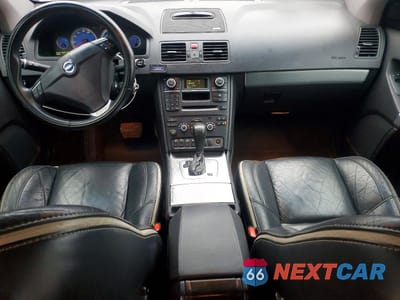 Zdjęcie 8 z 13 samochodu: 2010 VOLVO XC90 VIN:YV4982CT6A1556372 - miniatura