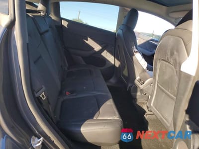 Zdjęcie 11 z 14 samochodu: 2023 TESLA MODEL Y VIN:7SAYGDEE1PF905498 - miniatura