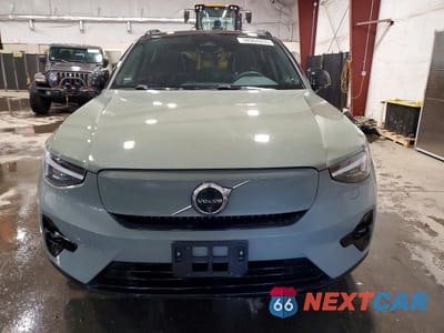 Piąte zdjęcie samochodu w środku: 2024 VOLVO XC40 RECHARGE ULTIMATE VIN:YV4ER3XM8R2233774 - miniatura