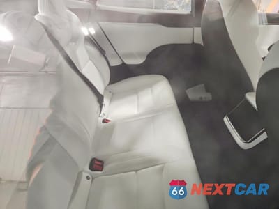 Zdjęcie 10 z 12 samochodu: 2023 TESLA MODEL S VIN:5YJSA1E5XPF502316 - miniatura