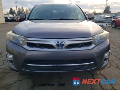 Piąte zdjęcie samochodu w środku: 2013 TOYOTA HIGHLANDER HYBRID LIMITED VIN:JTEDC3EH5D2015852 - miniatura