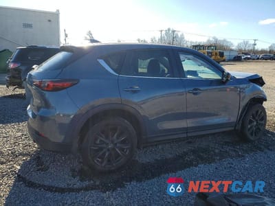 Trzecie zdjęcie samochodu z tyłu: 2024 MAZDA CX-5 PREFERRED VIN:JM3KFBCM3R0396334 - miniatura