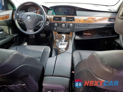 Zdjęcie 8 z 12 samochodu: 2008 BMW 528 I VIN:WBANU53558C110452 - miniatura