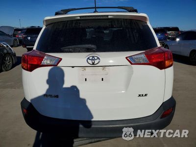 Zdjęcie 6 z 12 samochodu: 2015 TOYOTA RAV4 XLE VIN:2T3WFREV4FW163935 - miniatura