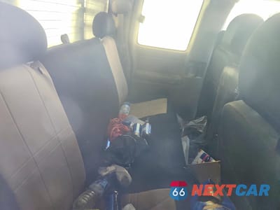 Zdjęcie 10 z 13 samochodu: 2003 CHEVROLET SILVERADO K3500 VIN:1GCJK39U43E207908 - miniatura