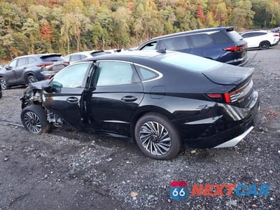 Drugie zdjęcie samochodu z przodu: 2025 HYUNDAI SONATA HYBRID VIN:KMHL54JJ2SA128326 - miniatura