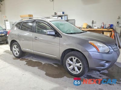 Czwarte zdjęcie samochodu z boku: 2011 NISSAN ROGUE S VIN:JN8AS5MV5BW684436 - miniatura