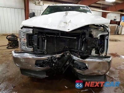 Piąte zdjęcie samochodu w środku: 2019 FORD F250 SUPER DUTY VIN:1FT7W2B62KED73914 - miniatura