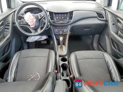 Zdjęcie 8 z 13 samochodu: 2022 CHEVROLET TRAX 1LT VIN:KL7CJLSM0NB508683 - miniatura