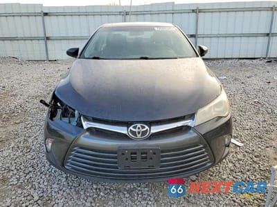 Piąte zdjęcie samochodu w środku: 2017 TOYOTA CAMRY LE VIN:4T1BF1FK4HU327443 - miniatura