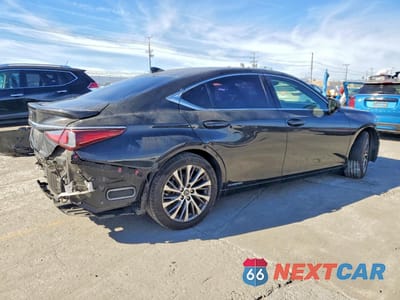 Trzecie zdjęcie samochodu z tyłu: 2022 LEXUS ES VIN:58ADA1C14NU021074 - miniatura