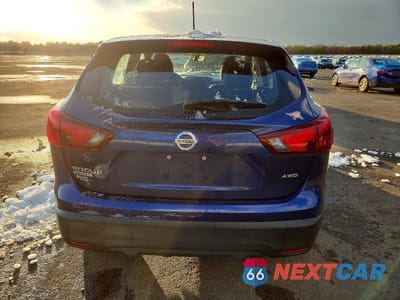 Zdjęcie 6 z 12 samochodu: 2019 NISSAN ROGUE SPORT S VIN:JN1BJ1CR2KW324995 - miniatura