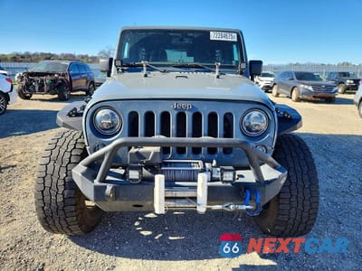 Piąte zdjęcie samochodu w środku: 2014 JEEP WRANGLER UNLIMITED SPORT VIN:1C4BJWDGXEL311800 - miniatura