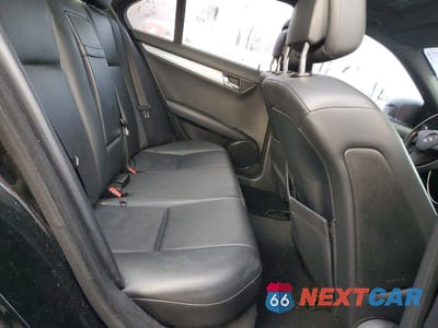 Zdjęcie 10 z 12 samochodu: 2009 MERCEDES-BENZ C 300 4MATIC VIN:WDDGF81X99F297180 - miniatura