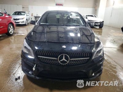 Piąte zdjęcie samochodu w środku: 2016 MERCEDES-BENZ CLA 250 4MATIC VIN:WDDSJ4GB9GN331702 - miniatura