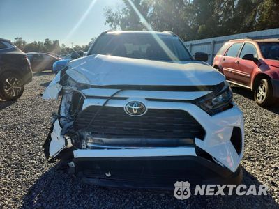 Piąte zdjęcie samochodu w środku: 2020 TOYOTA RAV4 LE VIN:2T3F1RFV1LC120938 - miniatura