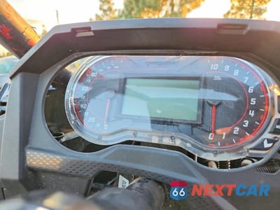 Zdjęcie 8 z 10 samochodu: 2022 POLARIS RZR 1000 UTILITY VEHICLE VIN:3NSN4K997NH667537 - miniatura