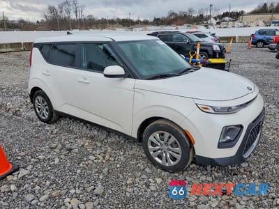 Czwarte zdjęcie samochodu z boku: 2021 KIA SOUL LX VIN:KNDJ23AUXM7755199 - miniatura