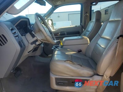 Zdjęcie 7 z 12 samochodu: 2009 FORD F250 SUPER DUTY VIN:1FTSW21R39EA81561 - miniatura