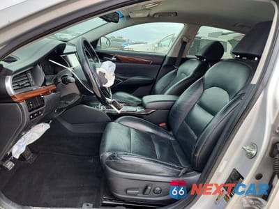 Zdjęcie 7 z 12 samochodu: 2017 KIA CADENZA PREMIUM VIN:KNALB4J12H5052120 - miniatura