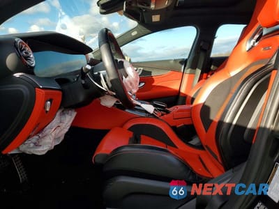 Zdjęcie 7 z 11 samochodu: 2023 MERCEDES-BENZ AMG GT 53 VIN:W1K7X6BB1PA054509 - miniatura