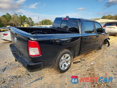 Trzecie zdjęcie samochodu z tyłu: 2024 RAM 1500 BIG HORN/LONE STAR VIN:1C6RREFT8RN221431 - miniatura