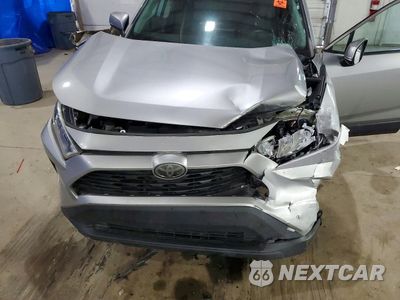 Zdjęcie 11 z 13 samochodu: 2020 TOYOTA RAV4 XLE VIN:2T3P1RFV1LW084560 - miniatura