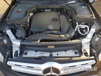 Zdjęcie 12 z 16 samochodu: 2022 MERCEDES-BENZ GLC 300 4MATIC VIN:W1N0G8EB3NV393046 - miniatura