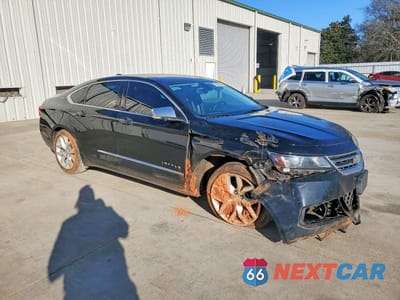 Czwarte zdjęcie samochodu z boku: 2018 CHEVROLET IMPALA PREMIER VIN:2G1125S35J9168431 - miniatura