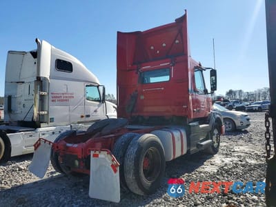 Czwarte zdjęcie samochodu z boku: 2017 VOLVO VNL SEMI TRUCK VIN:4V4N39EHXHN960560 - miniatura