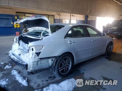Trzecie zdjęcie samochodu z tyłu: 2011 TOYOTA CAMRY SE VIN:4T1BK3EK3BU613641 - miniatura